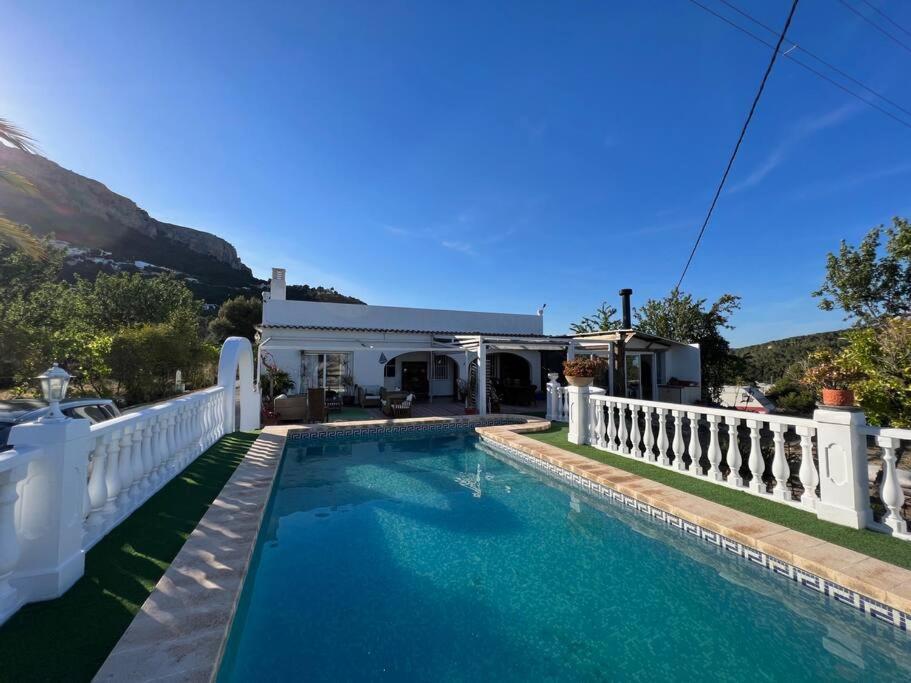 Villa Corralets กัลเป ภายนอก รูปภาพ