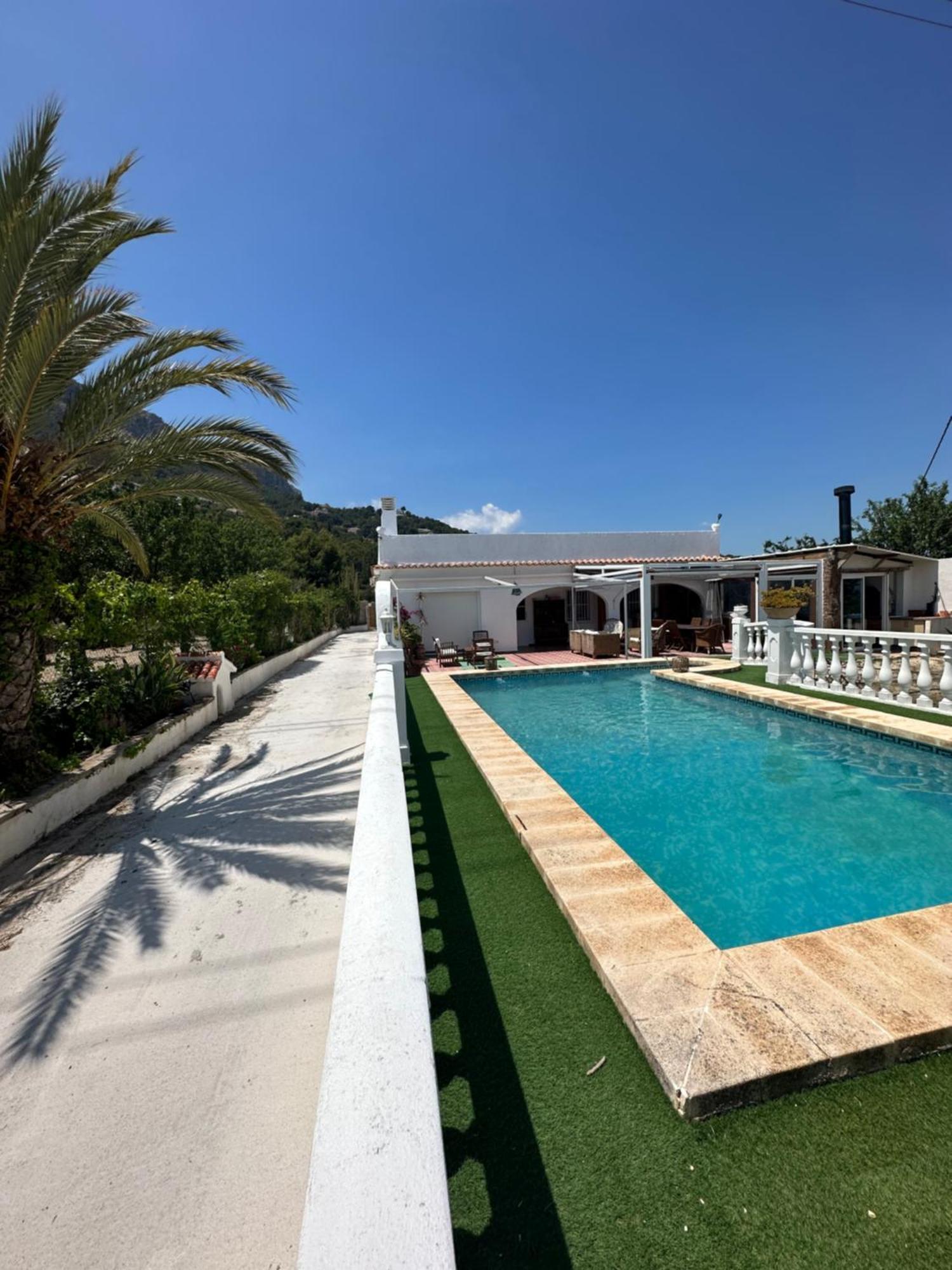 Villa Corralets กัลเป ภายนอก รูปภาพ